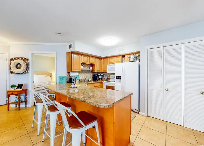 Apartment Colony Club U4 - Southern Gulf Charm