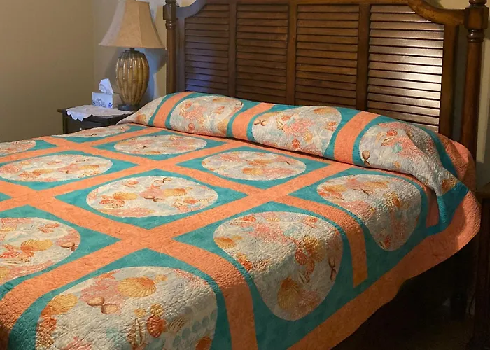 Colony Club U4 - Southern Gulf Charm Apartment