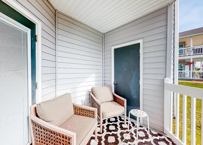 Colony Club U4 - Southern Gulf Charm Apartment *
